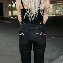 Load image into Gallery viewer, Ellie Black Jeans
